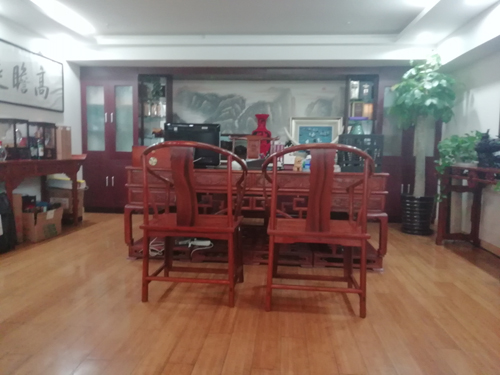 办公家具装修.jpg