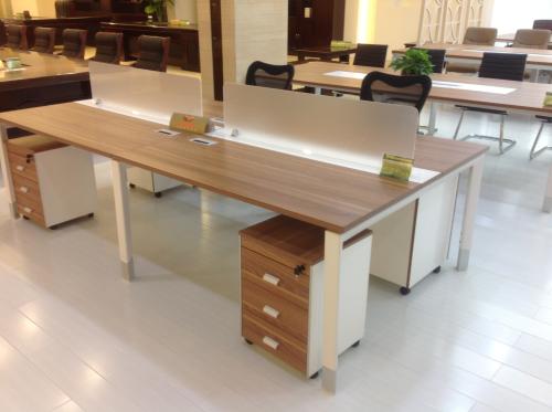 办公室家具.jpg